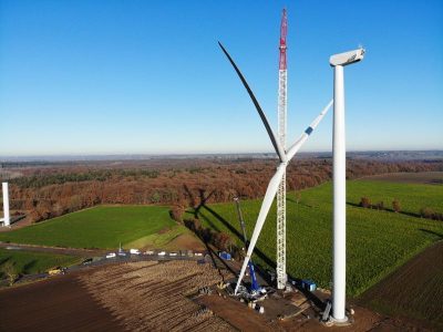 éolienne en construction
